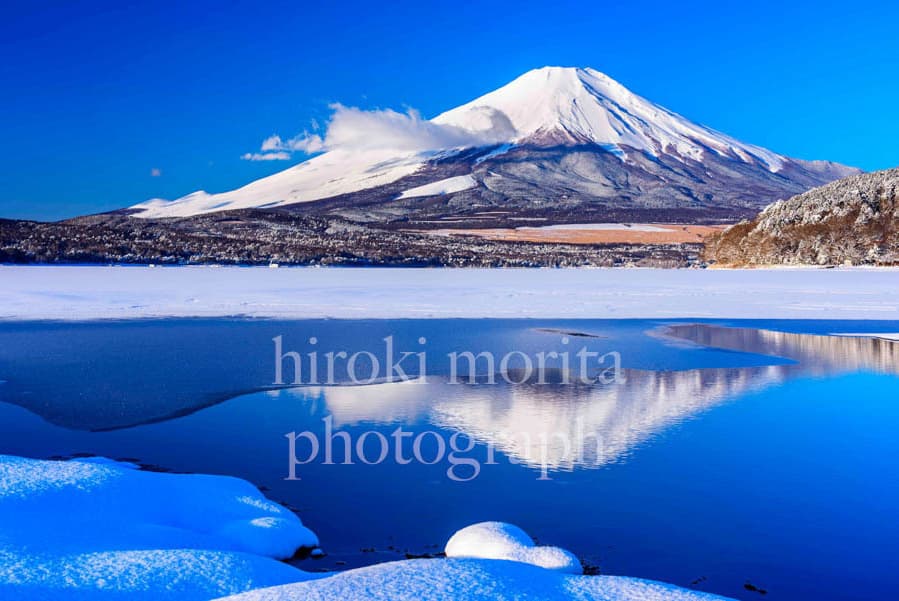 山中湖　富士山　雪