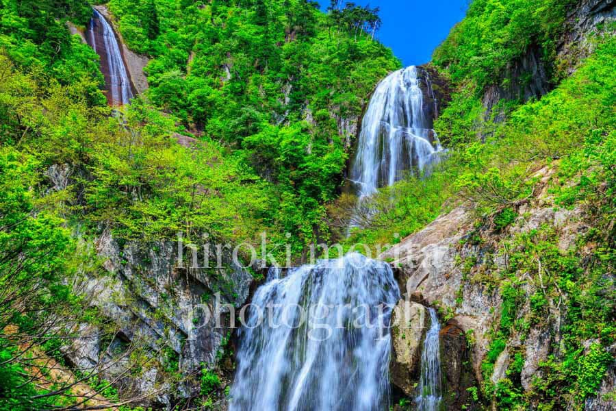 秋田県　安の滝